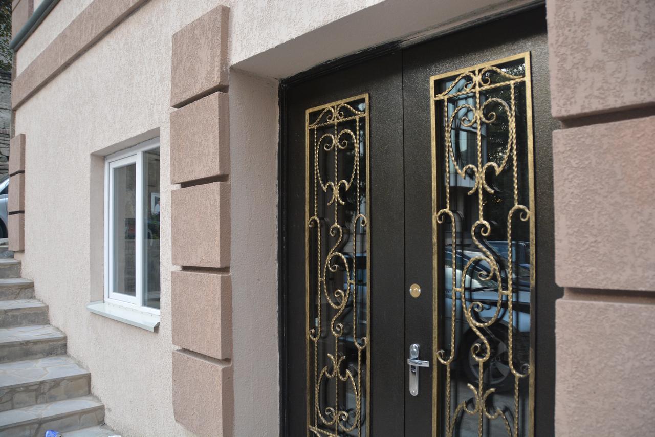 City Hotel Tbilisi Eksteriør billede