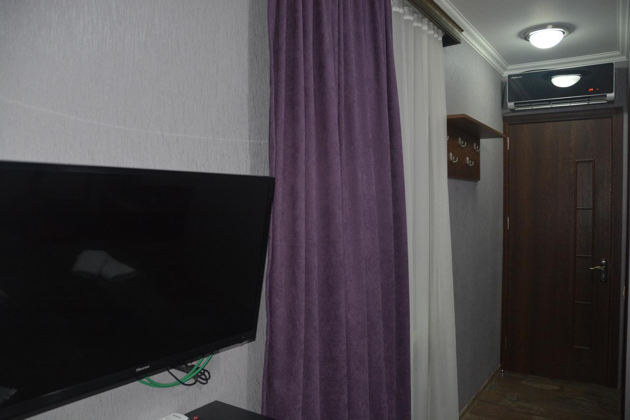 City Hotel Tbilisi Eksteriør billede